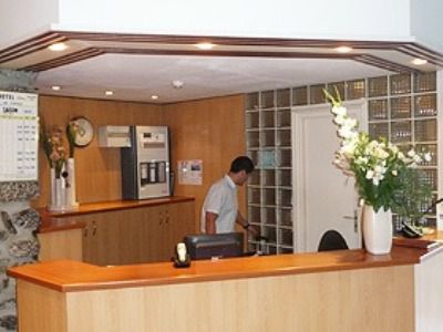 Hotel Saint Louis De France 3*